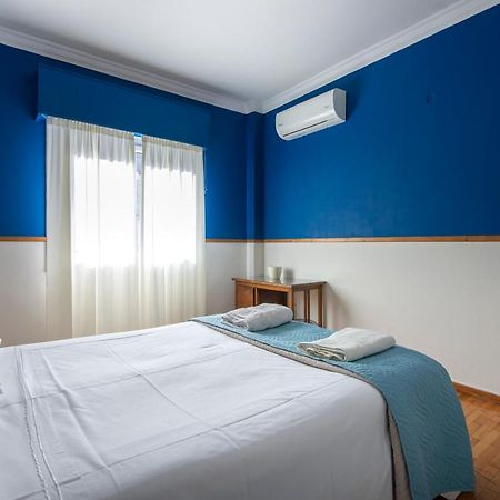 Blue & Red Apartment Афіни Екстер'єр фото